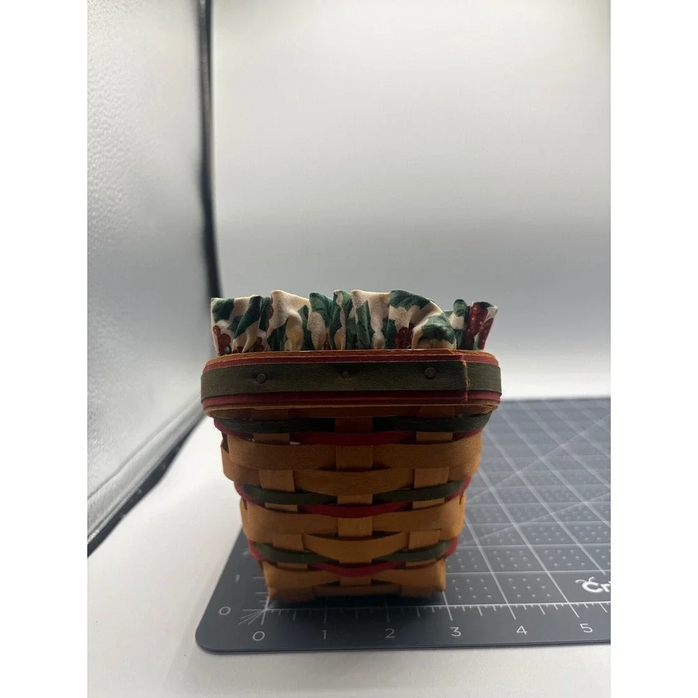 Longaberger 1999 Small Slanted Basket with Holly Liner and Plastic Protector